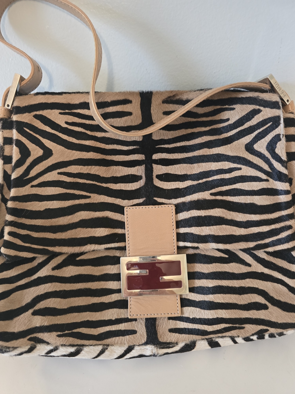 Vintage Fendi Baguette pony-style calfskin handbag - Picture 2 of 5